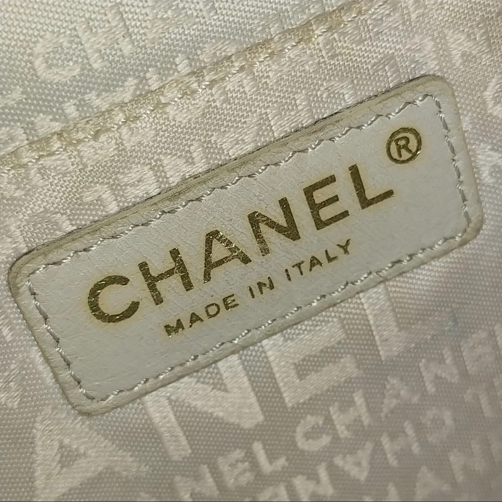❌❌SOLD❌❌AUTH Chanel Window Line Tote Shoulder Bag Black White - Picture 9 of 9